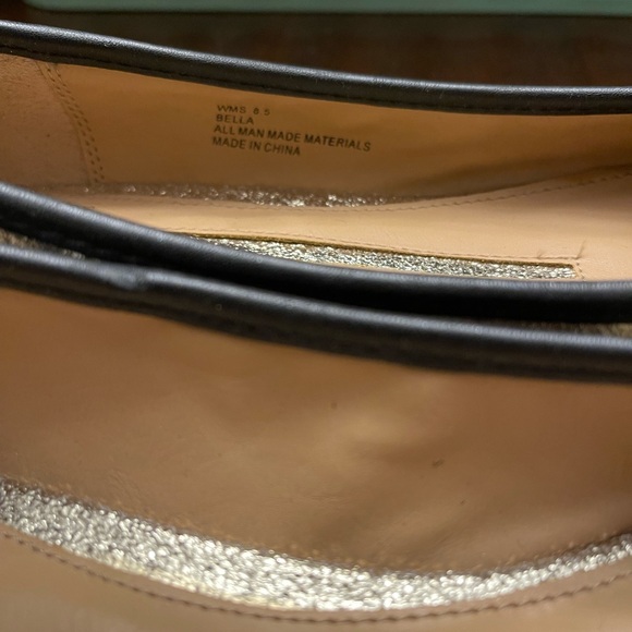 NWOT New Direction Bella Embellished Flats - Picture 7 of 7